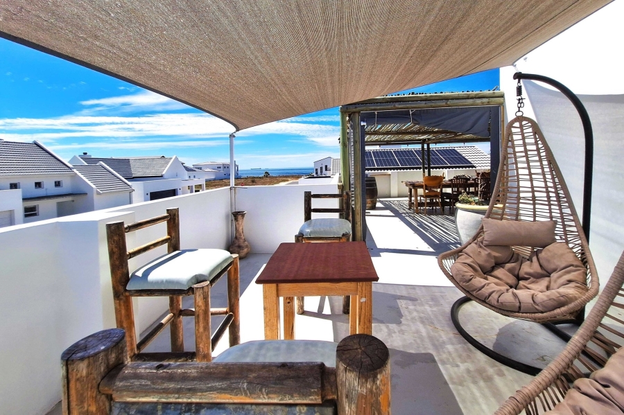 3 Bedroom Property for Sale in Sandy Point Western Cape